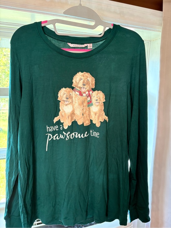 La Vie En Rose Other - Teal pajama top. Size small.